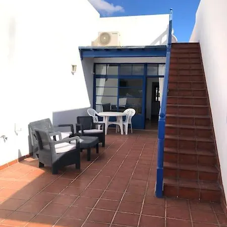 شقة Two Bedroom Apartment With A Communal Pool In Puerto Calero *