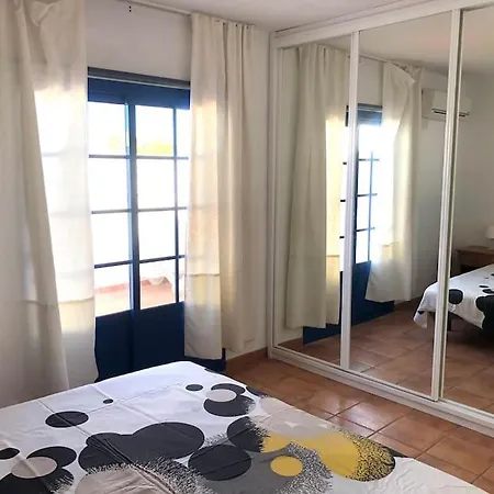 Apartamento Two Bedroom Apartment With A Communal Pool In Puerto Calero *
